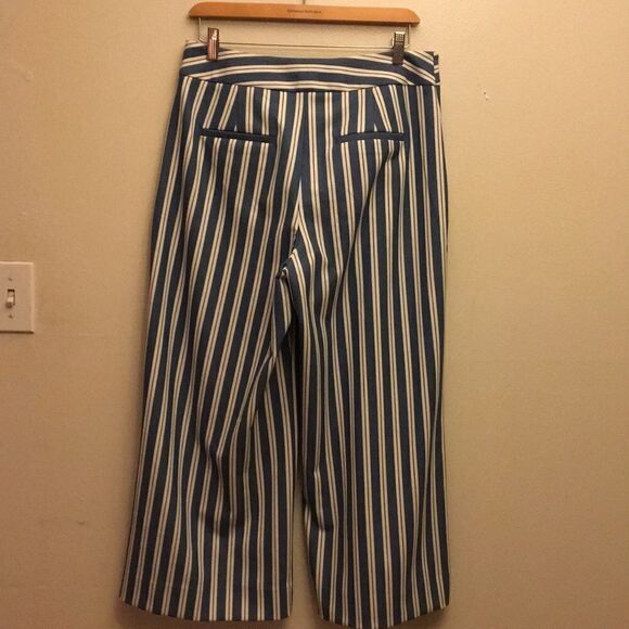 Banana Republic High Rise Wide Leg Cropped Pants - Picture 5 of 7